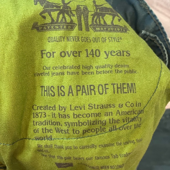 Levi Strauss men’s distressed grey blue pants - Picture 5 of 6